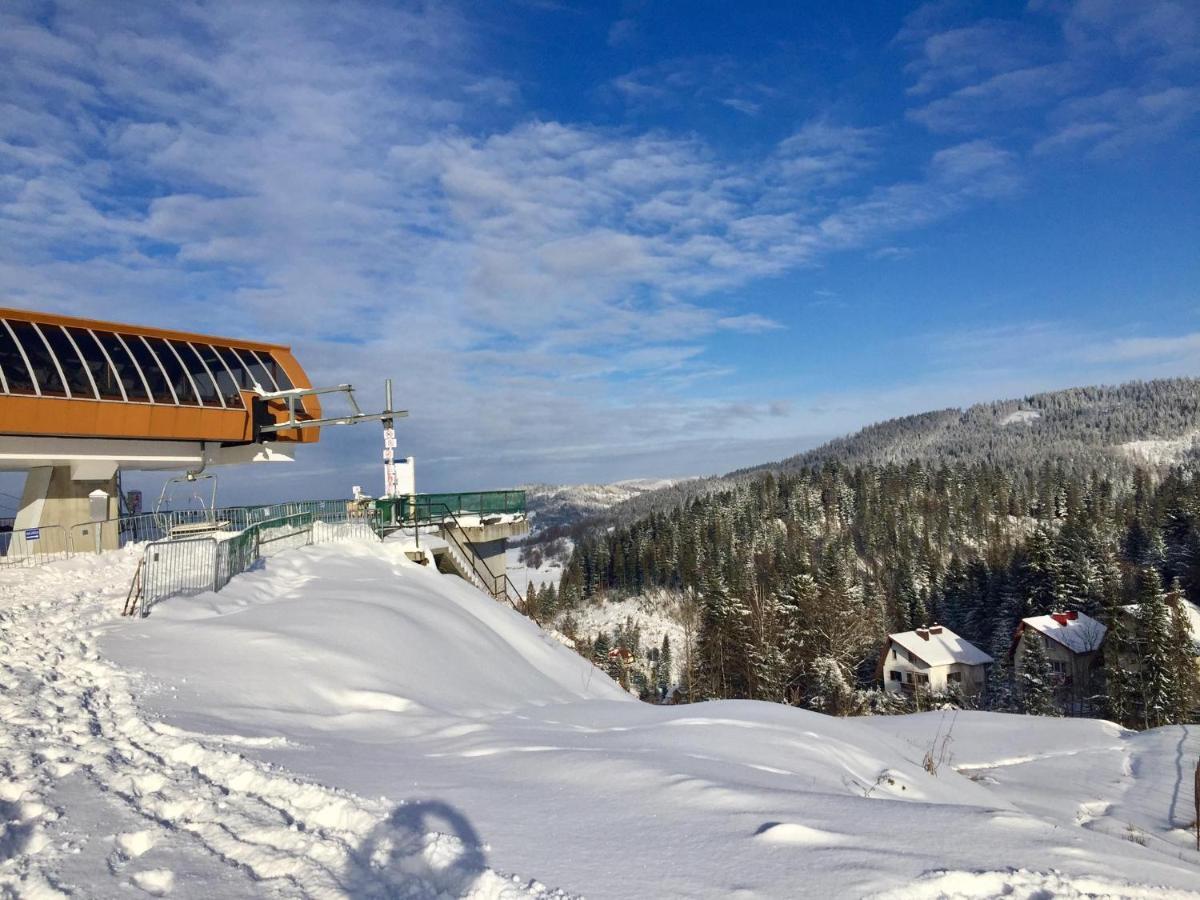 Winterfell Korbielow - Dom Z Basenem Sezonowym Lipiec-Sierpien Exterior photo